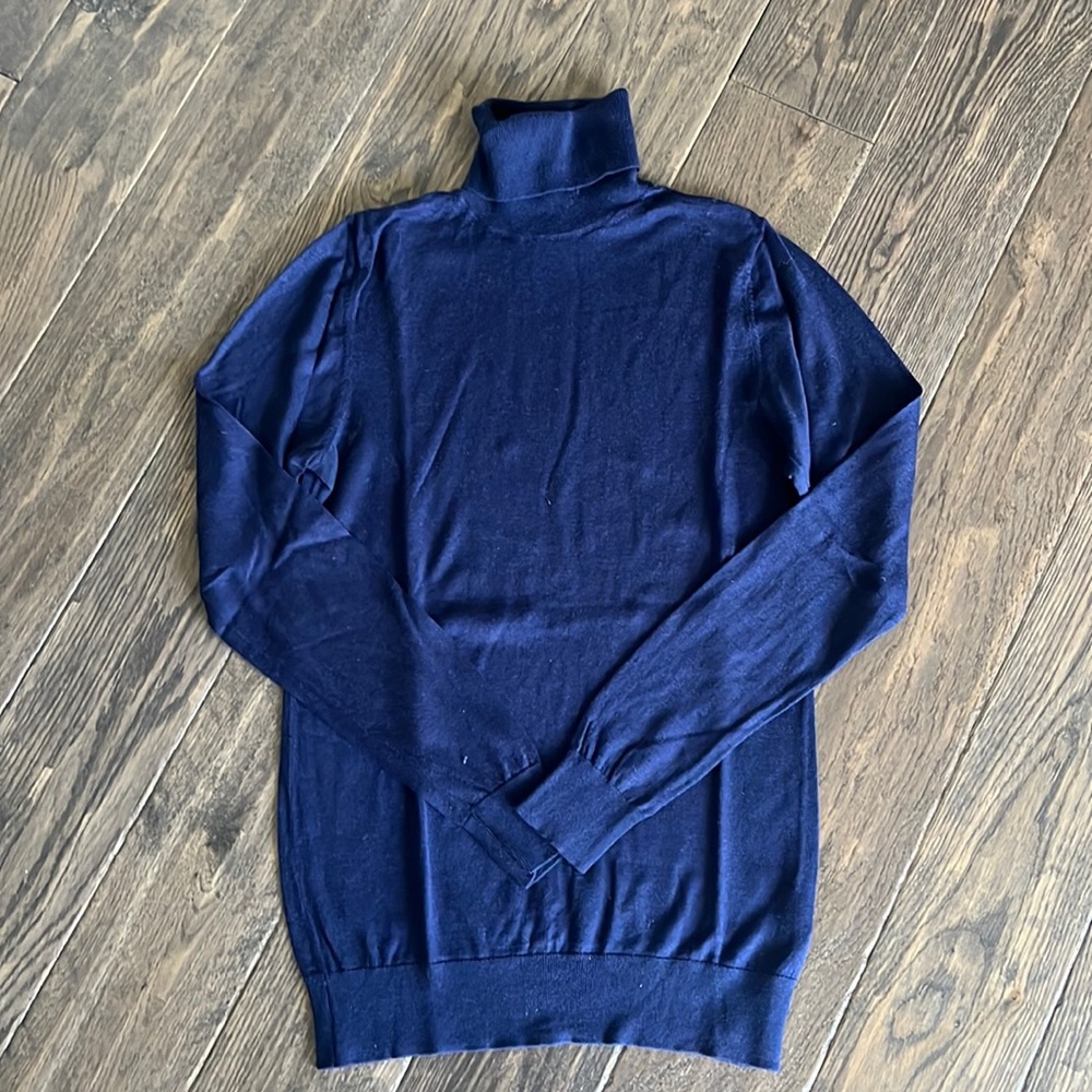 Massimo Dutti silk and wool turtleneck sweater size M